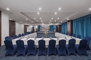 Canvas Danang Beach Hotel