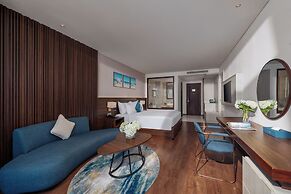 Canvas Danang Beach Hotel