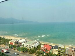 Canvas Danang Beach Hotel