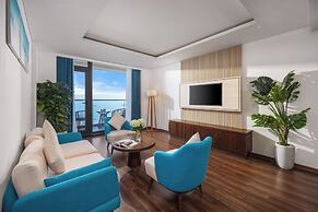 Canvas Danang Beach Hotel