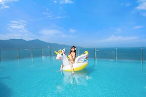 Canvas Danang Beach Hotel