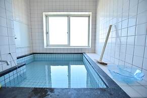 Ocean Front BEACH 312 hot spring