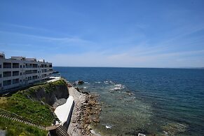 Ocean Front BEACH 312 hot spring