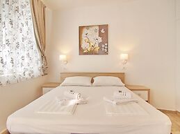 Apartments Sweet Escape