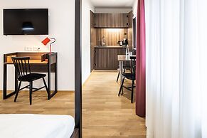 Nomad Serviced Apartments