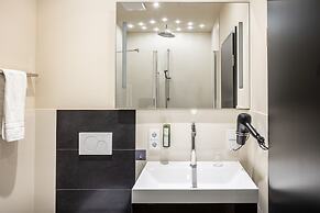 Nomad Serviced Apartments