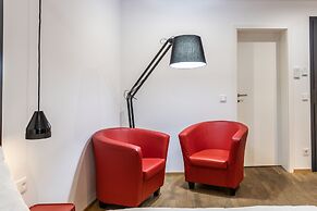 Nomad Serviced Apartments