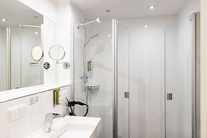 Nomad Serviced Apartments