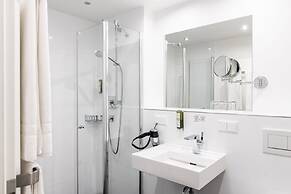 Nomad Serviced Apartments