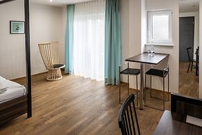 Nomad Serviced Apartments