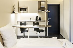 Nomad Serviced Apartments