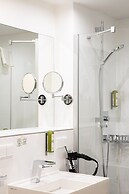 Nomad Serviced Apartments