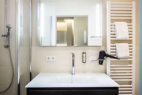 Nomad Serviced Apartments