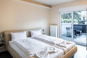 Nomad Serviced Apartments