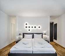 Nomad Serviced Apartments