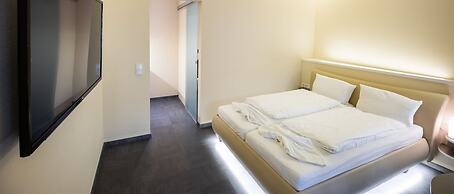 Nomad Serviced Apartments