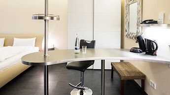 Nomad Serviced Apartments