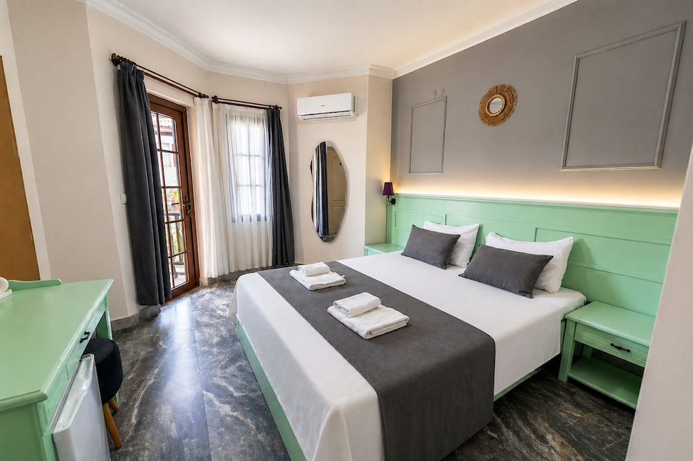 Gokova Hotel