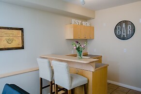 Nederland Getaway 4 Bedroom Home by RedAwning