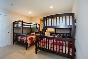 Nederland Getaway 4 Bedroom Home by RedAwning