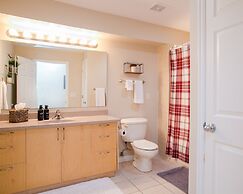 Nederland Getaway 4 Bedroom Home by RedAwning