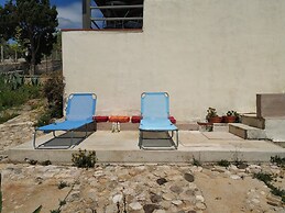 Beautiful Beach House At Sounio