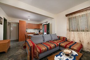 Petrakis Maisonette Near The Sea