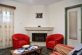 Petrakis Maisonette Near The Sea