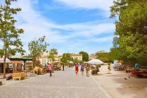 Wonderful Renovated Studio In Thisio