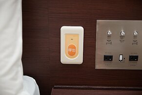 Y'sinn Naha Orokuekimae