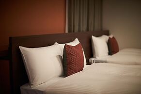 Y'sinn Naha Orokuekimae