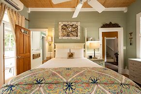 The Mermaid & Alligator