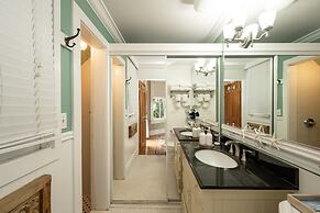 The Mermaid & Alligator