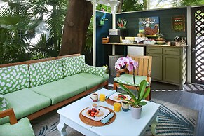 The Mermaid & Alligator