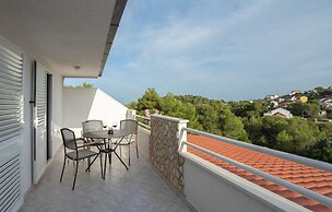 Nice Home in Rukavac With Wifi and 4 Bedrooms