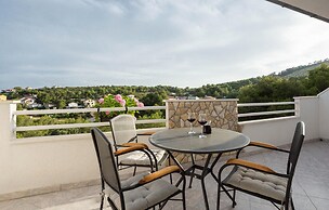 Nice Home in Rukavac With Wifi and 4 Bedrooms