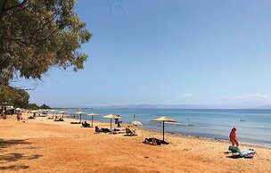 Awesome Home in Artemida With Wifi and 2 Bedrooms