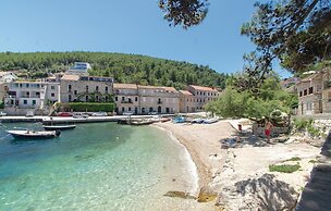 Nice Home in Blato With 2 Bedrooms and Wifi