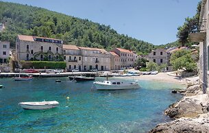 Nice Home in Blato With 2 Bedrooms and Wifi