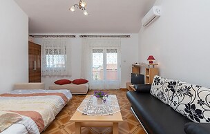 Nice Home in Betiga With Wifi and 0 Bedrooms