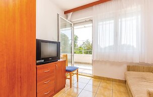 Beautiful Home in Dramalj With Wifi and 2 Bedrooms