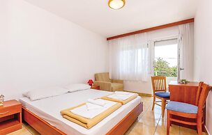 Beautiful Home in Dramalj With Wifi and 2 Bedrooms