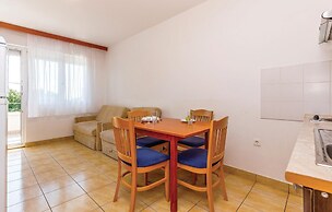 Beautiful Home in Dramalj With Wifi and 2 Bedrooms