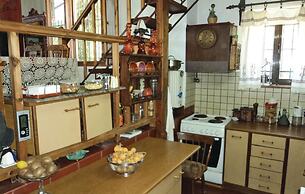 Stunning Home in Xiropigado With Wifi and 2 Bedrooms