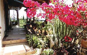 Stunning Home in Xiropigado With Wifi and 2 Bedrooms