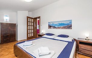 Stunning Home in Marcelji With Wifi, Outdoor Swimming Pool and 1 Bedro