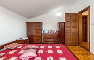 Stunning Home in Marcelji With Wifi, Outdoor Swimming Pool and 1 Bedro