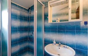 Amazing Home in Hodilje With Wifi and 2 Bedrooms
