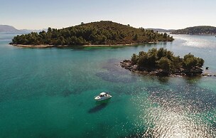 Amazing Home in Hodilje With Wifi and 2 Bedrooms