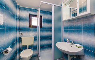 Amazing Home in Hodilje With Wifi and 2 Bedrooms